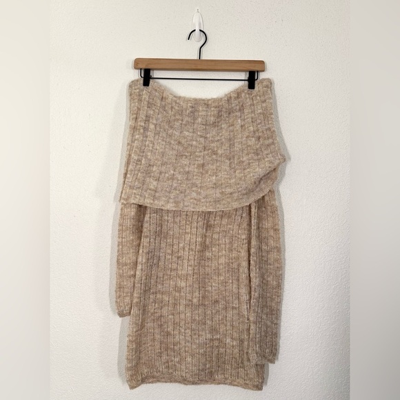 Lovers + Friends Lonela Off The Shoulder Sweater Mini Dress in Oatmeal Medium - Picture 2 of 5